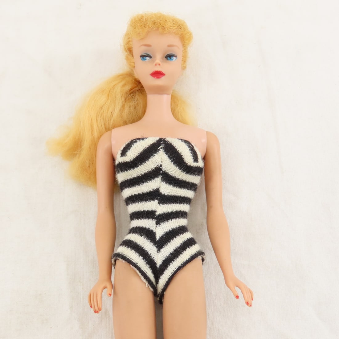 #4 Blonde Ponytail Barbie with Stand and Clothes - 4