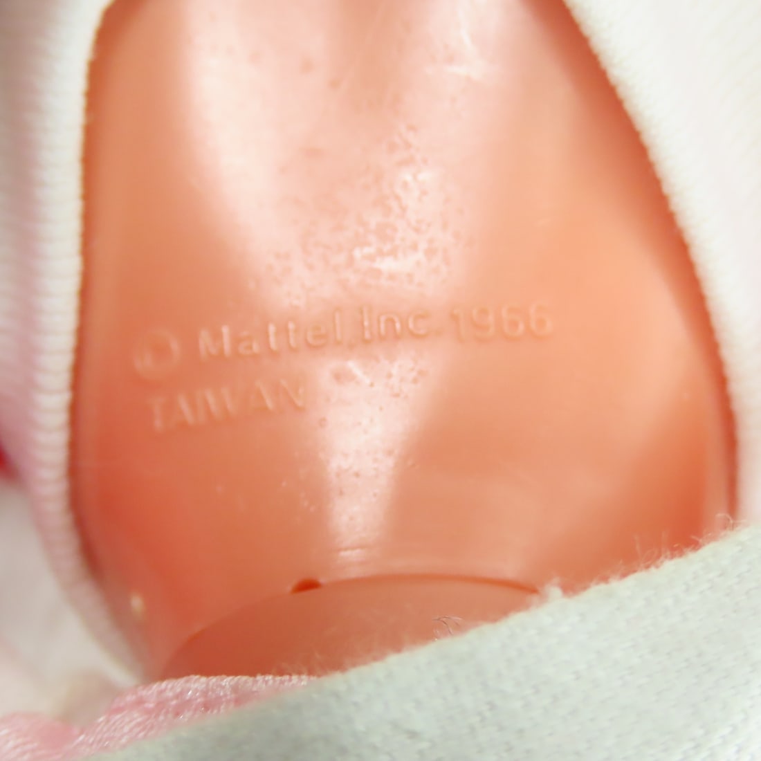 10 Barbie, Ken & Friend Dolls - 12