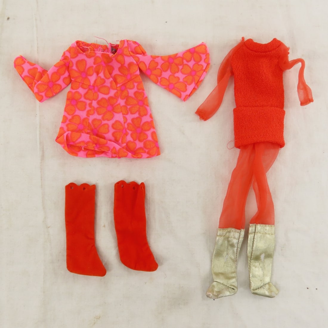 Francie Sun Set Malibu Doll #1068 & PJ Clothes - 12