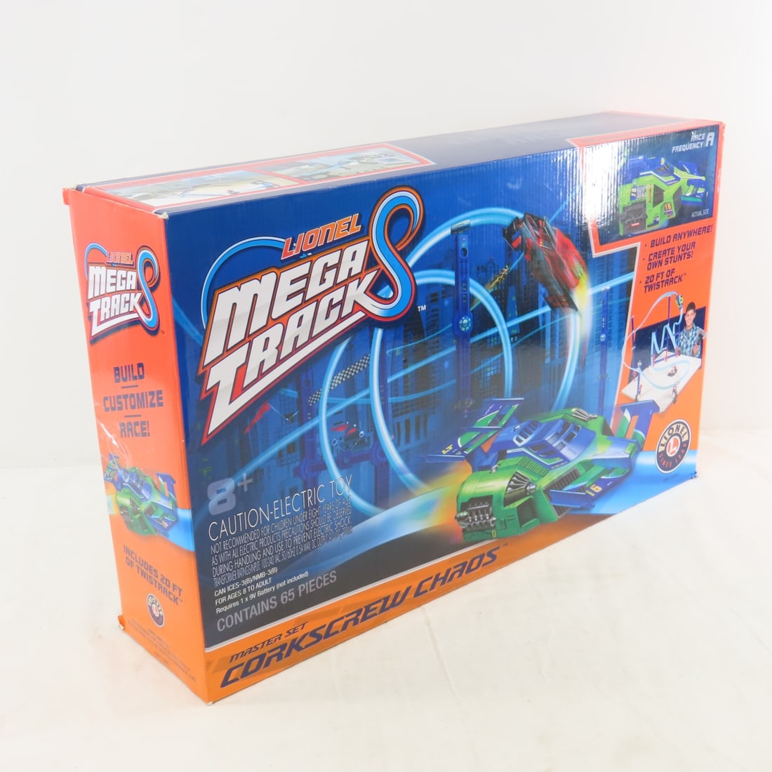 Lionel Mega Tracks Corkscrew Chaos Master Set - 6