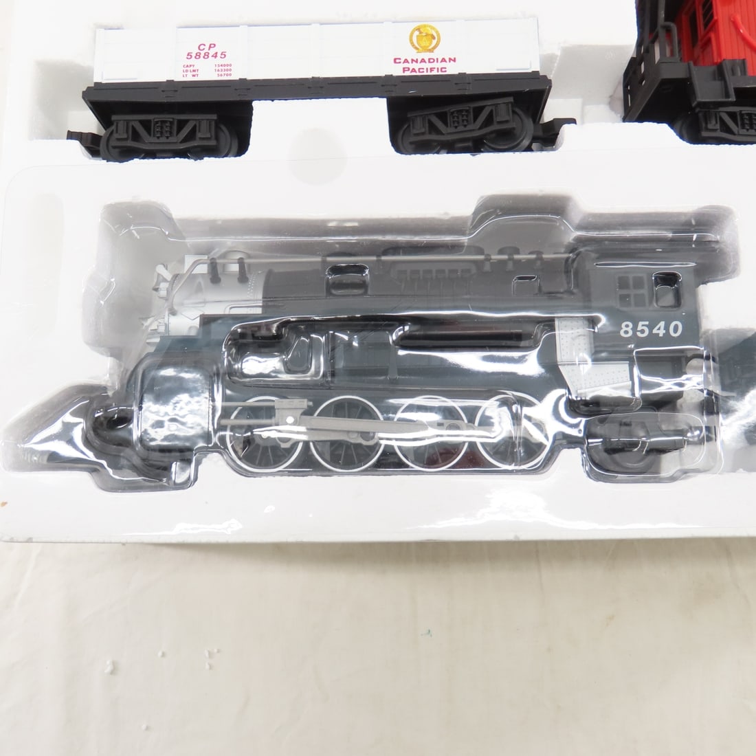 Lionel G Scale Canadian Pacific Train Set In Box - 3