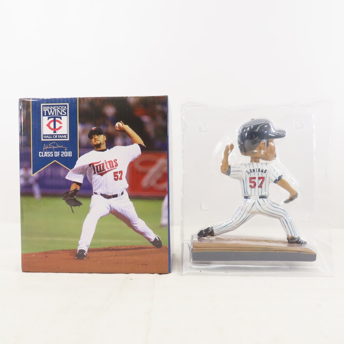 MN Twins, Timberwolves Bobble Heads & Santa - 3