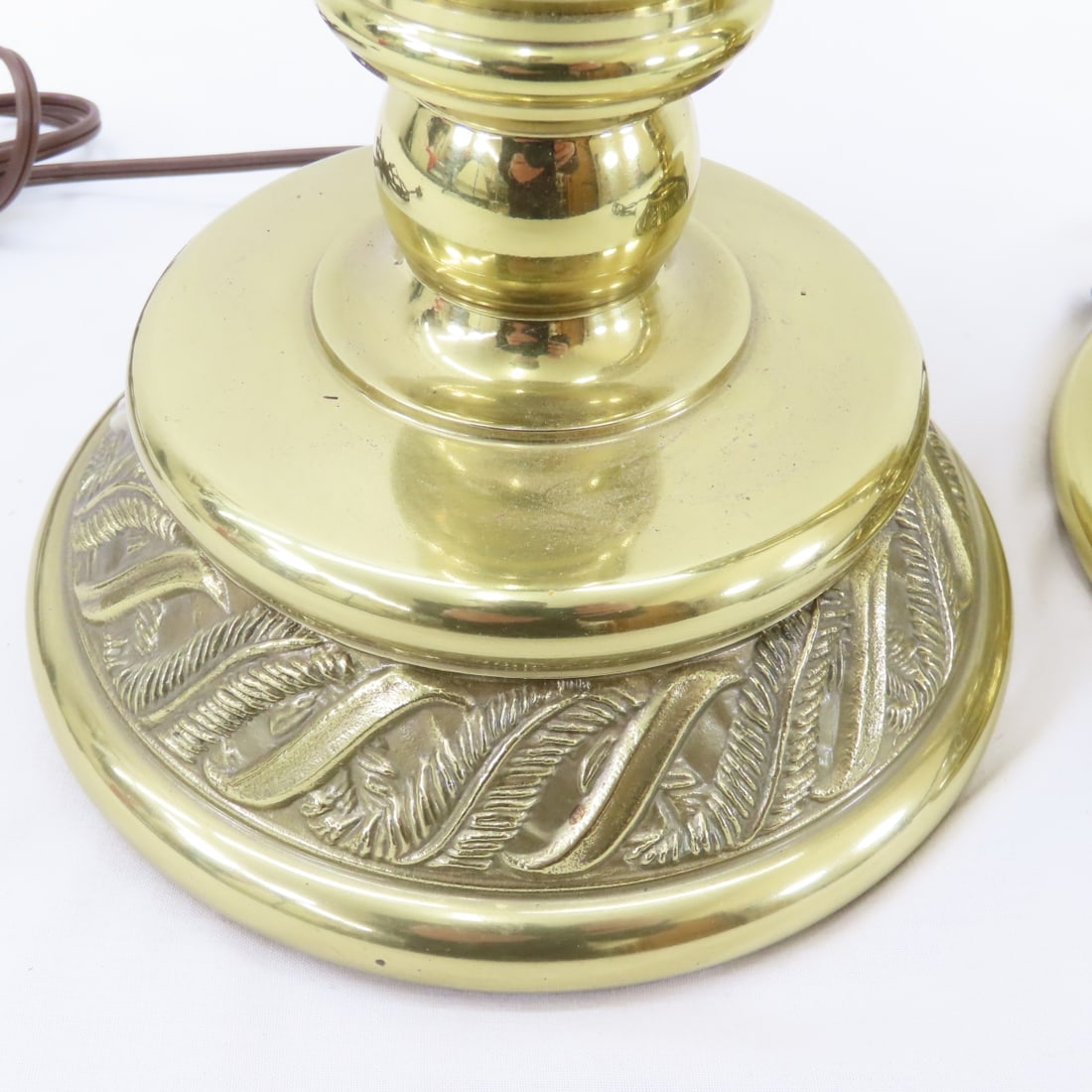 2 Vintage Stiffel 34" 'Sheaf of Wheat' Brass Lamps - 4