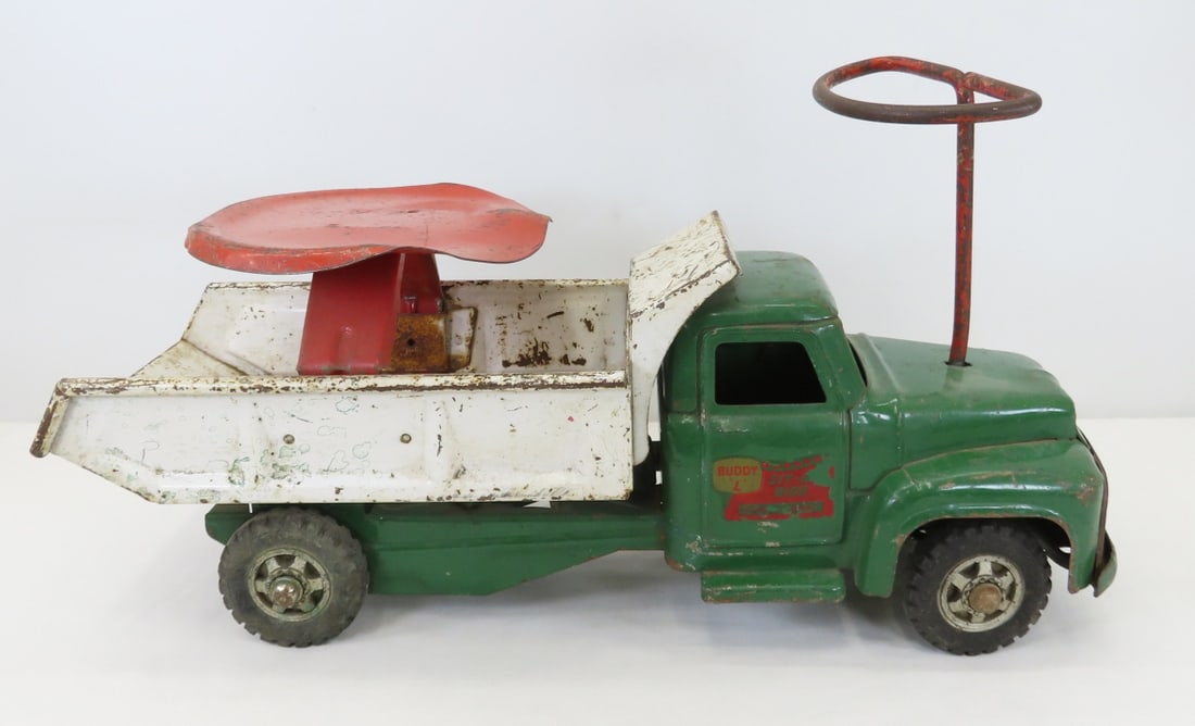 Vintage Buddy L Sit-N-Ride Toy Truck (1 of 13)
