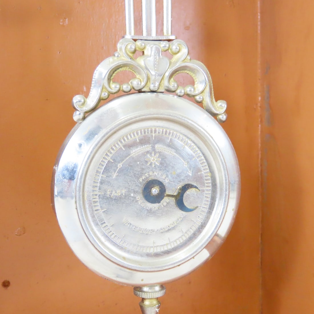 Vintage Waterbury & Other Gingerbread Clock - 5