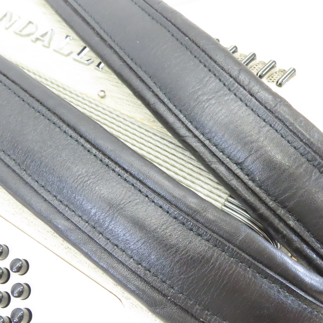 Scandalli Silvana III 24 Piano Key Accordion - 15