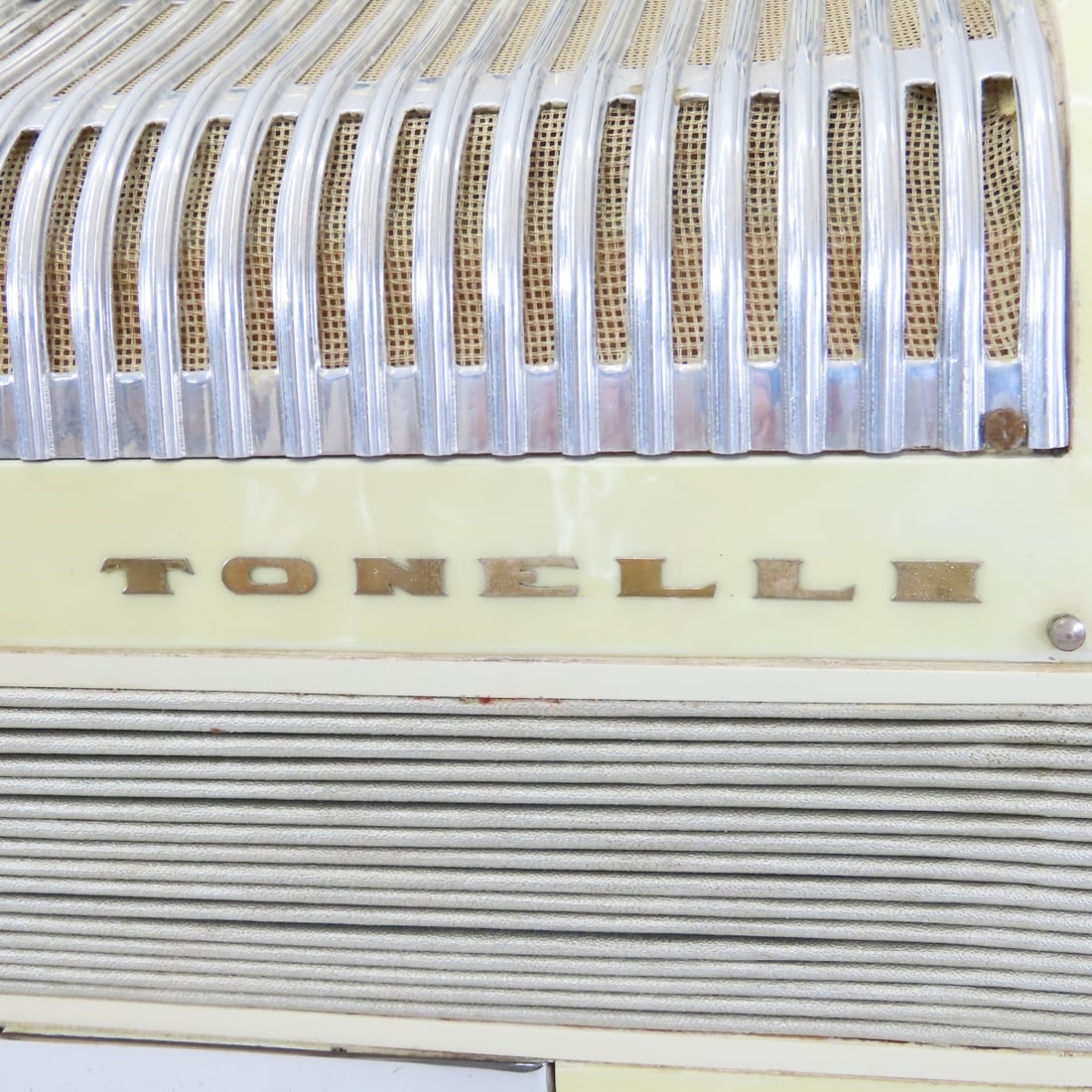 Italian Tonelli R 24 Piano Key Accordion - 3