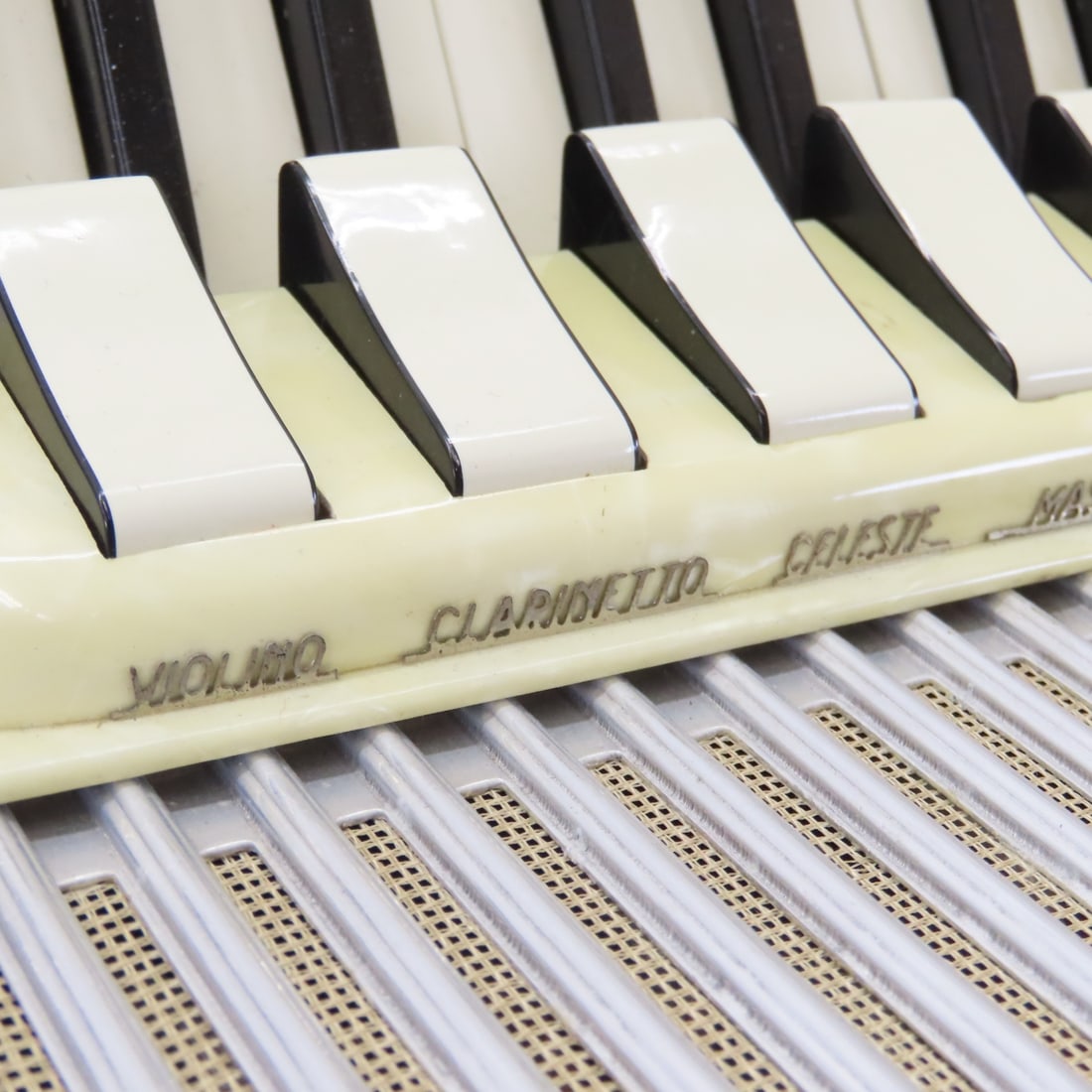 Italian Tonelli R 24 Piano Key Accordion - 6