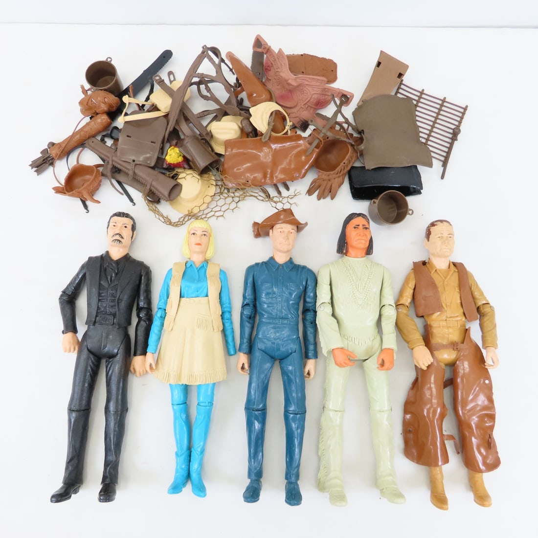 Vintage Marx Best of The West Figures, Accessories: Vintage Marx Best of The West Figures, Accessories - Figures are 11" tall. Captain Maddox, Jane West, Johnny West, Sam Cobra, Geronimo. Saddles, Bags, Headdresses, Tomahawk, Holsters, Hats,