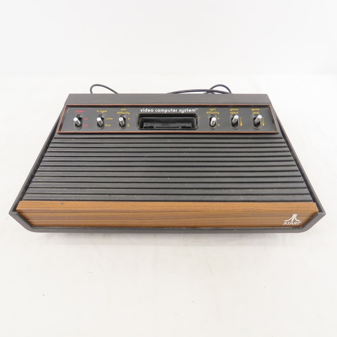 2 Atari 2600 Game Consoles & Softsmith Games - 2