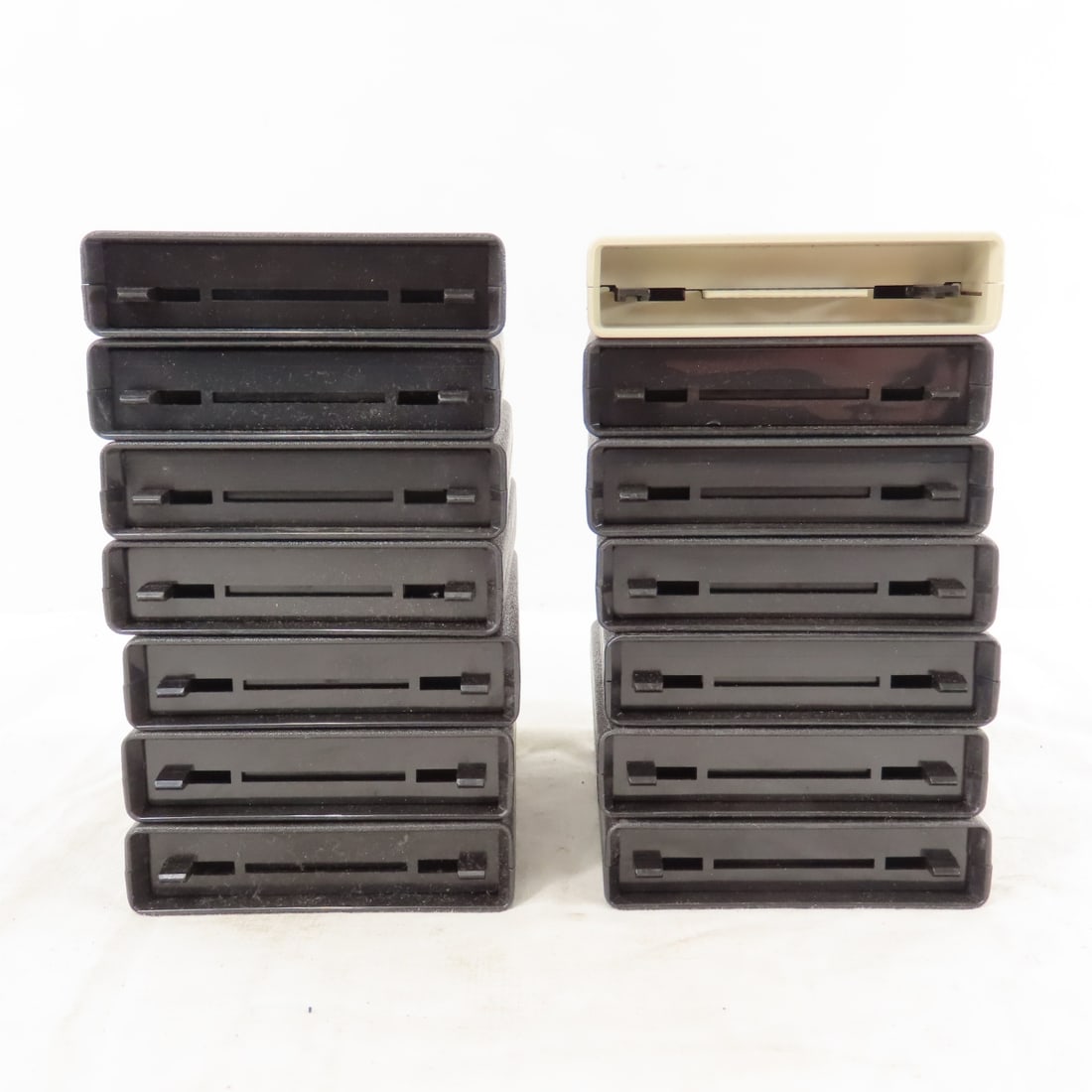 2 Atari 2600 Game Consoles & Softsmith Games - 9