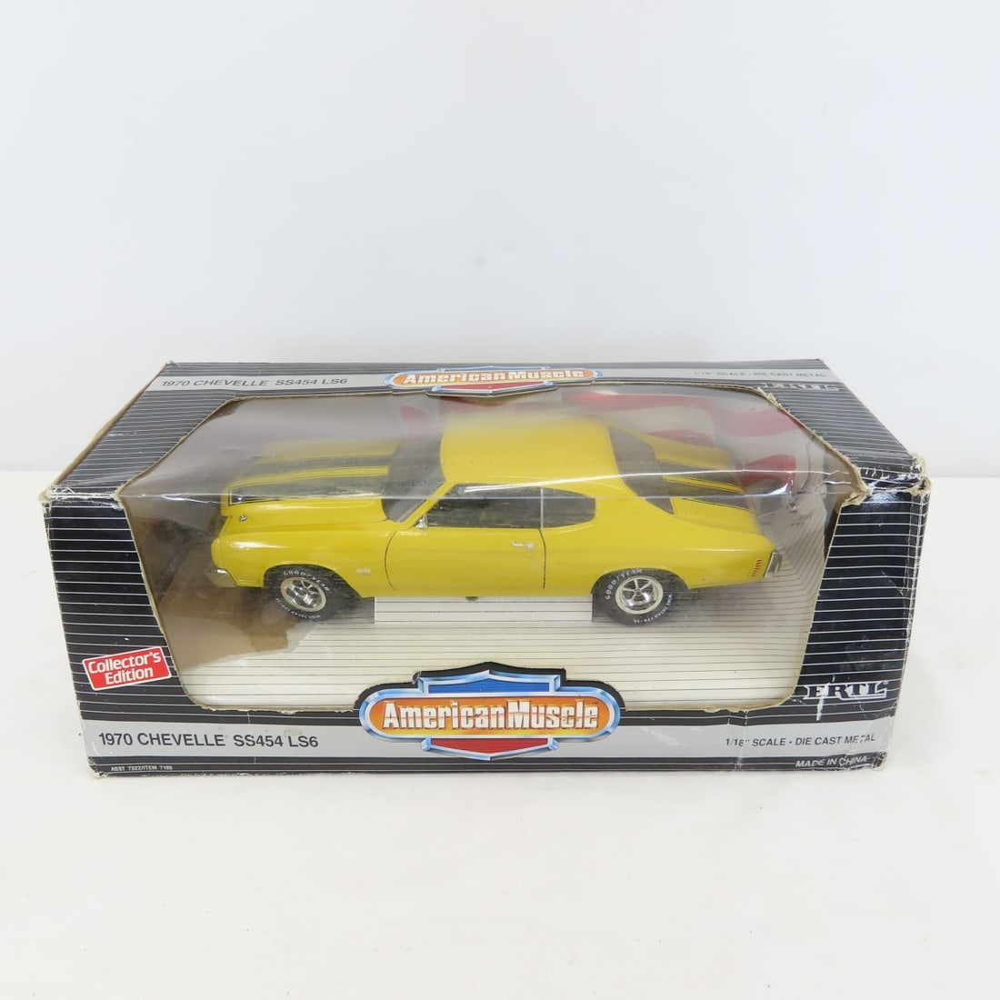 6 Ertl American Muscle 1:18 Scale Diecast Cars - 10