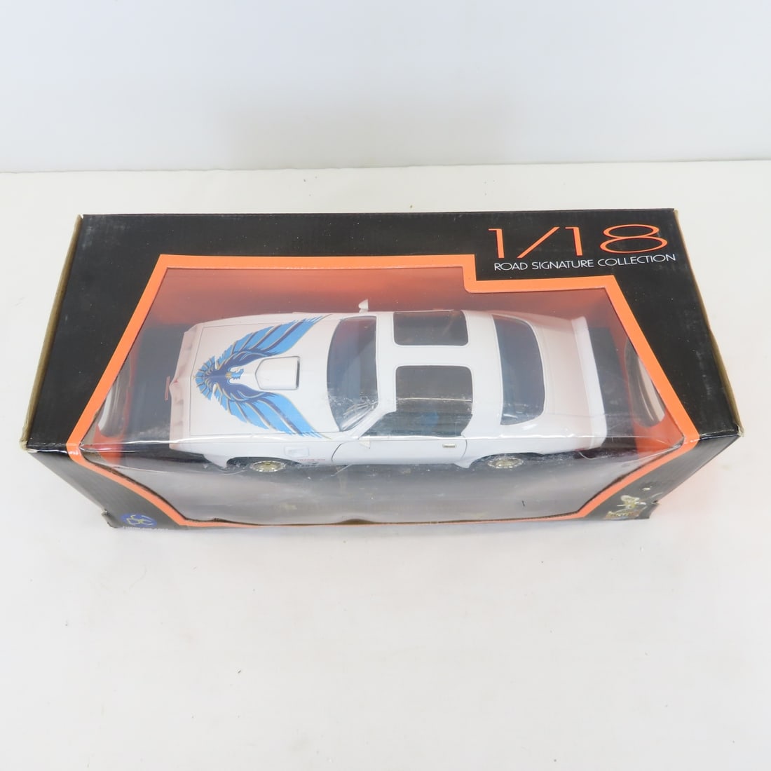 6 Diecast 1:18 Scale Cars, Dukes, Superbird, Other - 17