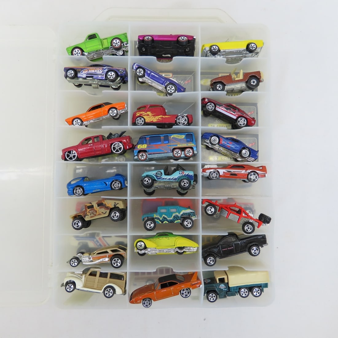 90+ Hot Wheels Cars, Trucks & Service Vehicles - 3