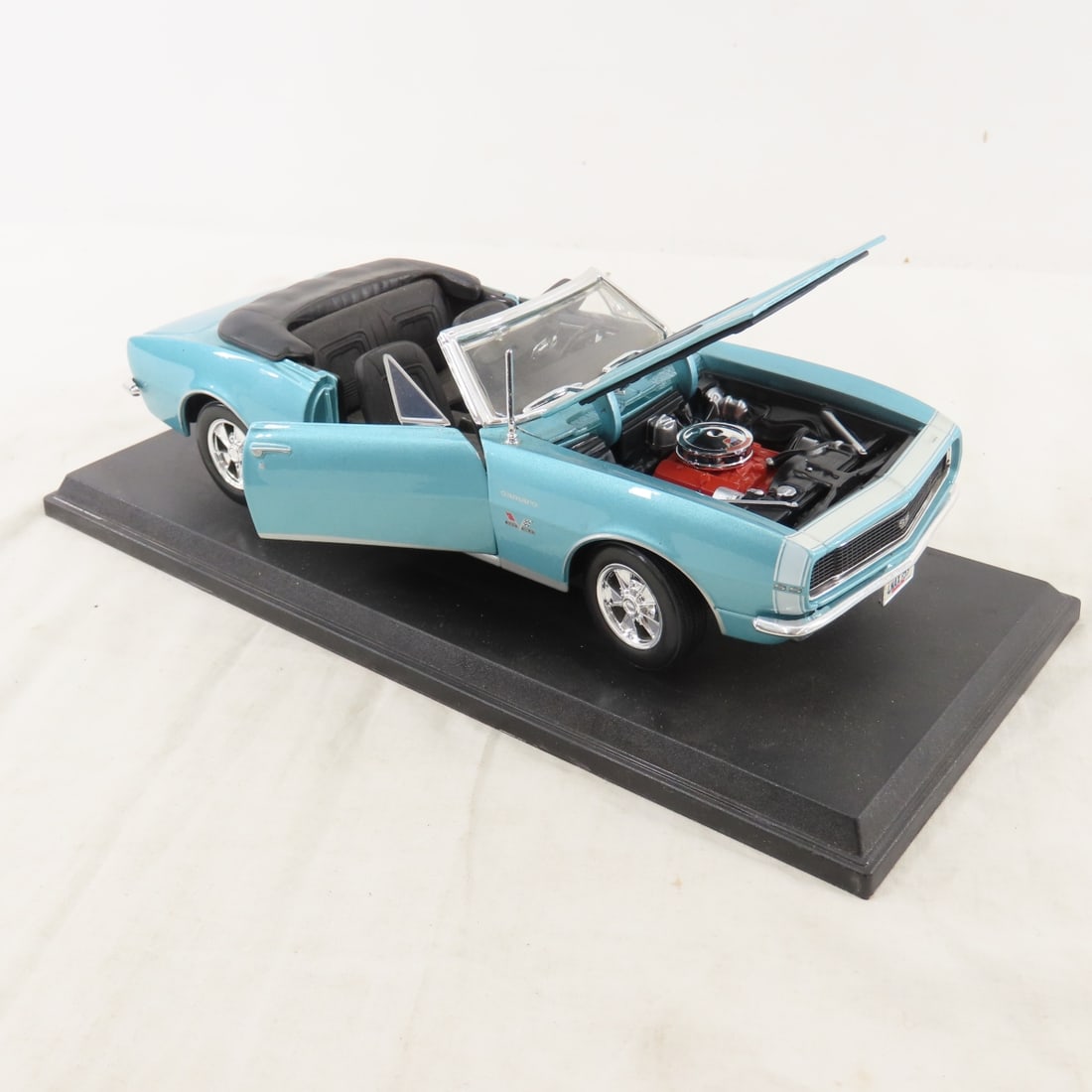 5 Diecast 1:18 Scale Maisto Cars, Firebird & Other - 5
