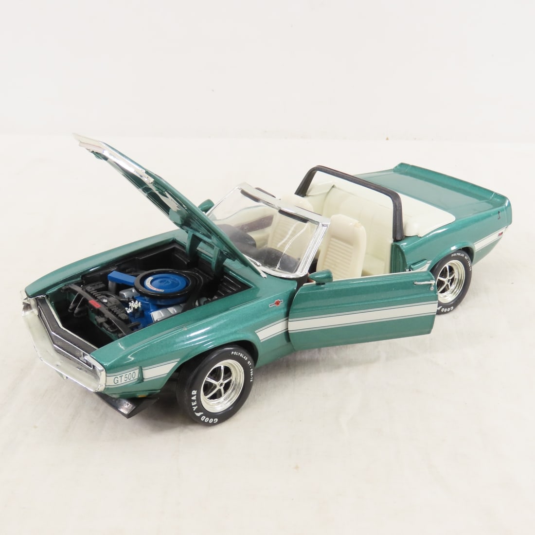 7 Diecast Ertl 1:18 Scale Cars, Cobra & Others - 11