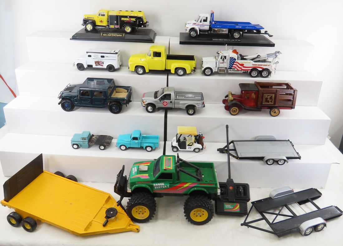 Die Cast Trucks Remote Control, Ertl & Others (1 of 20)