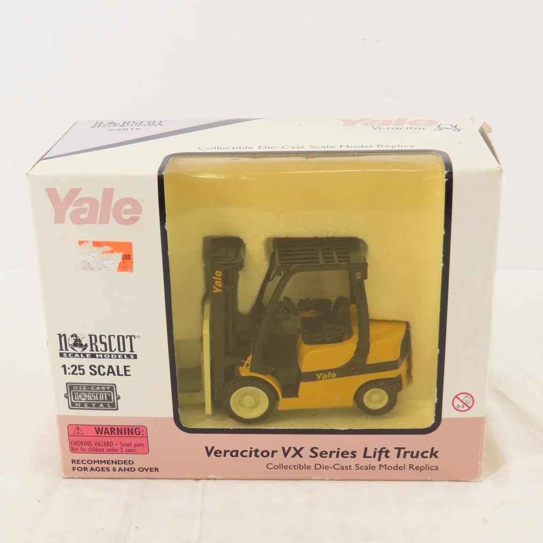 Forklift, Trucks & Other Diecast Service Vehicles - 9