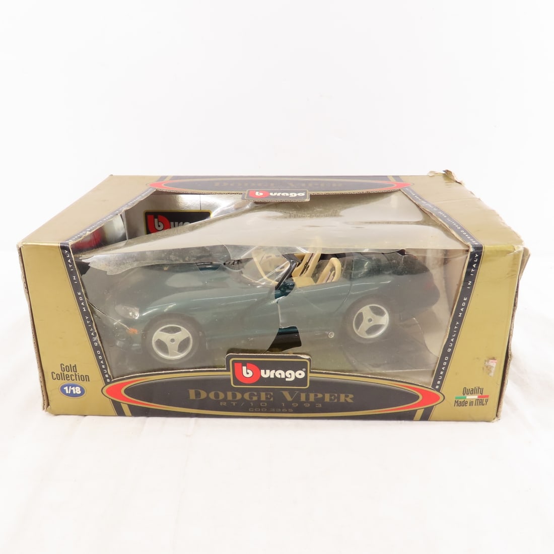 6 Diecast 1:18 Scale Cars, Maisto, Burago & Other - 18