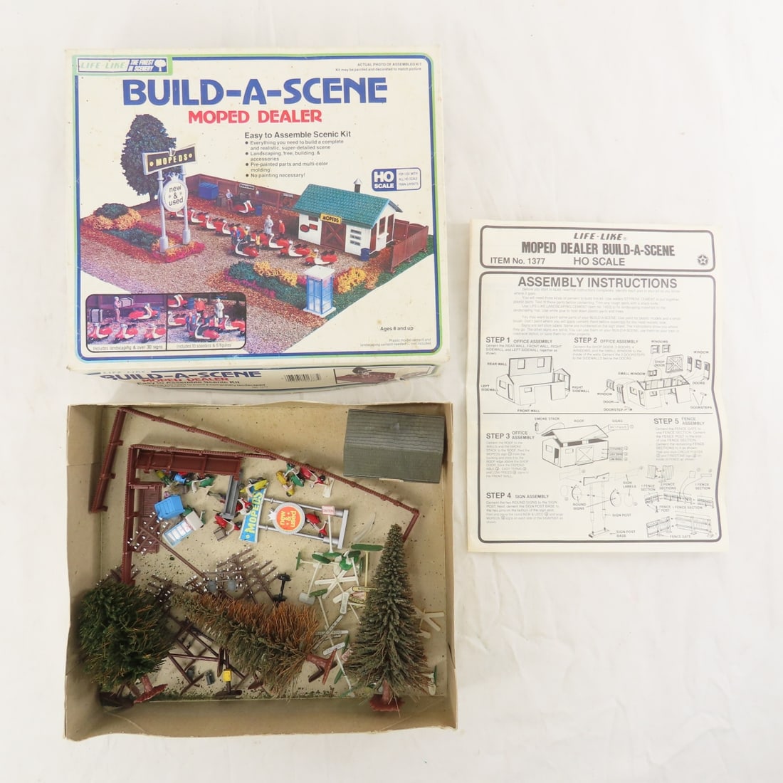 HO Scale Train Buildings, Model Kits, AHM & Others - 9