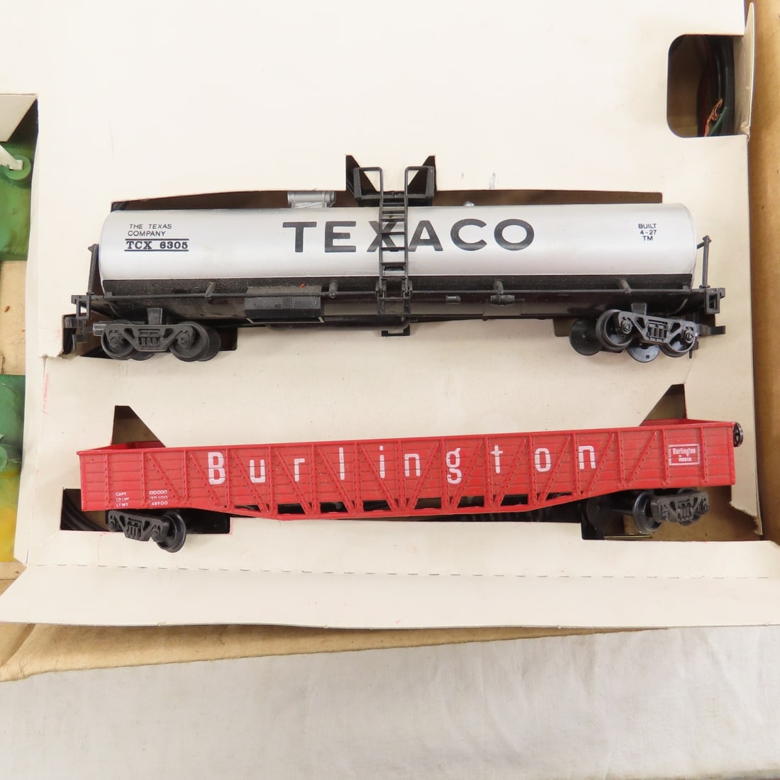 HO Scale Engines, Boxcars, Tyco & Others - 5