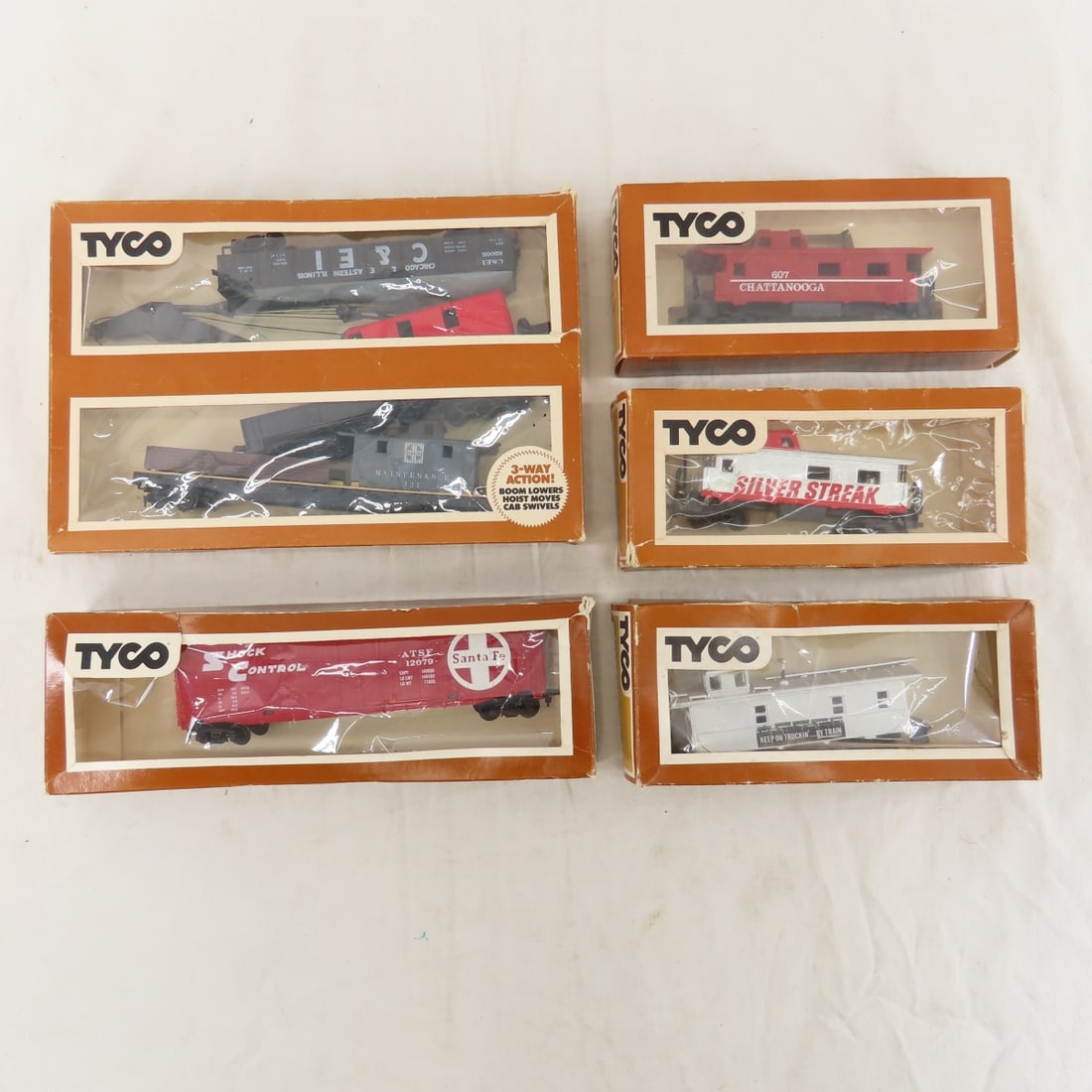 HO Scale Engines & Boxcars, AHM, Tyco & Others - 12