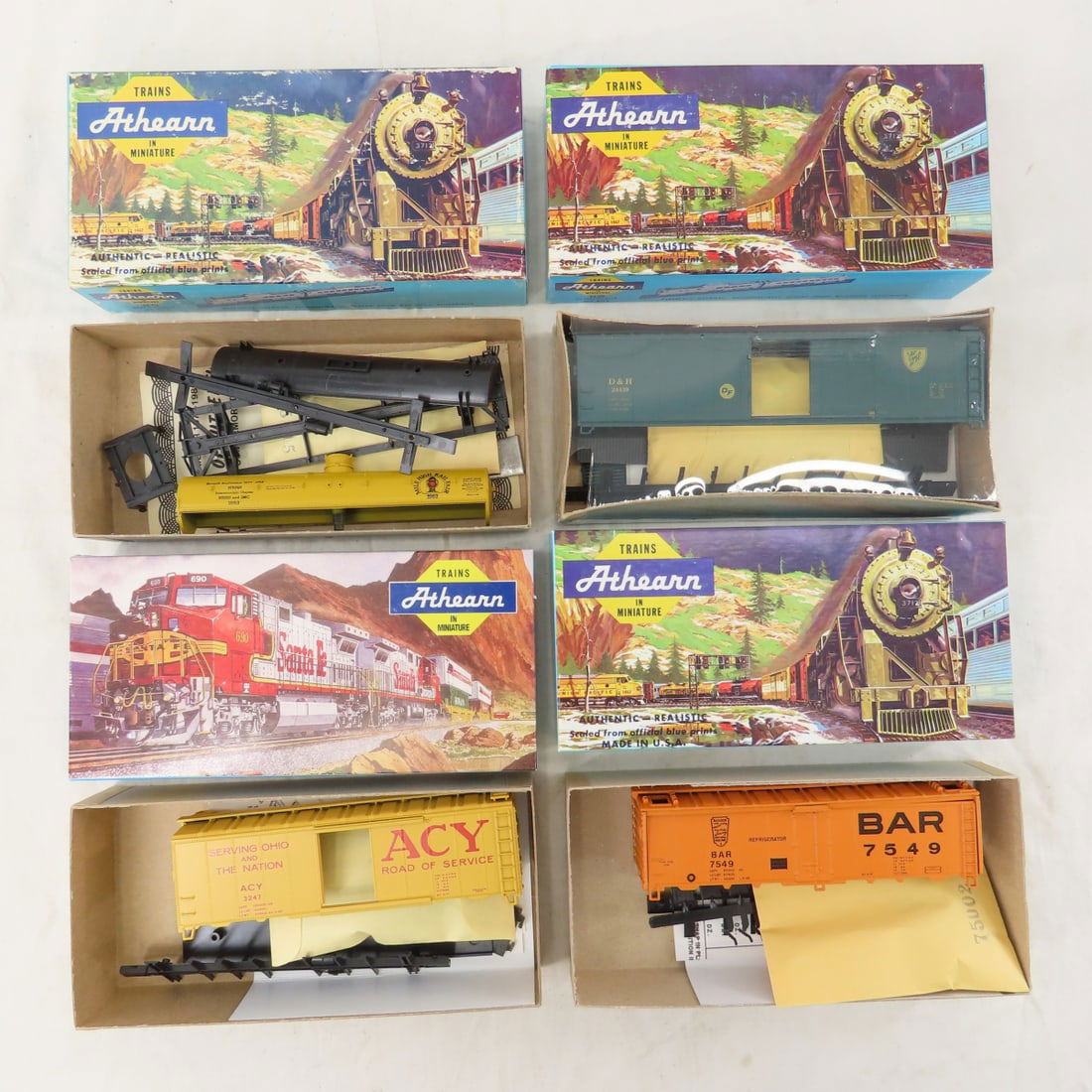 HO Scale Engines & Boxcars, AHM, Tyco & Others - 3