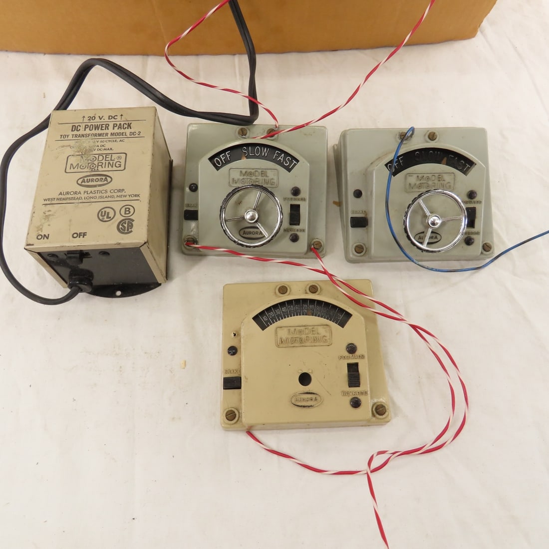 Aurora Slot Car Track, Controllers & Manual - 3