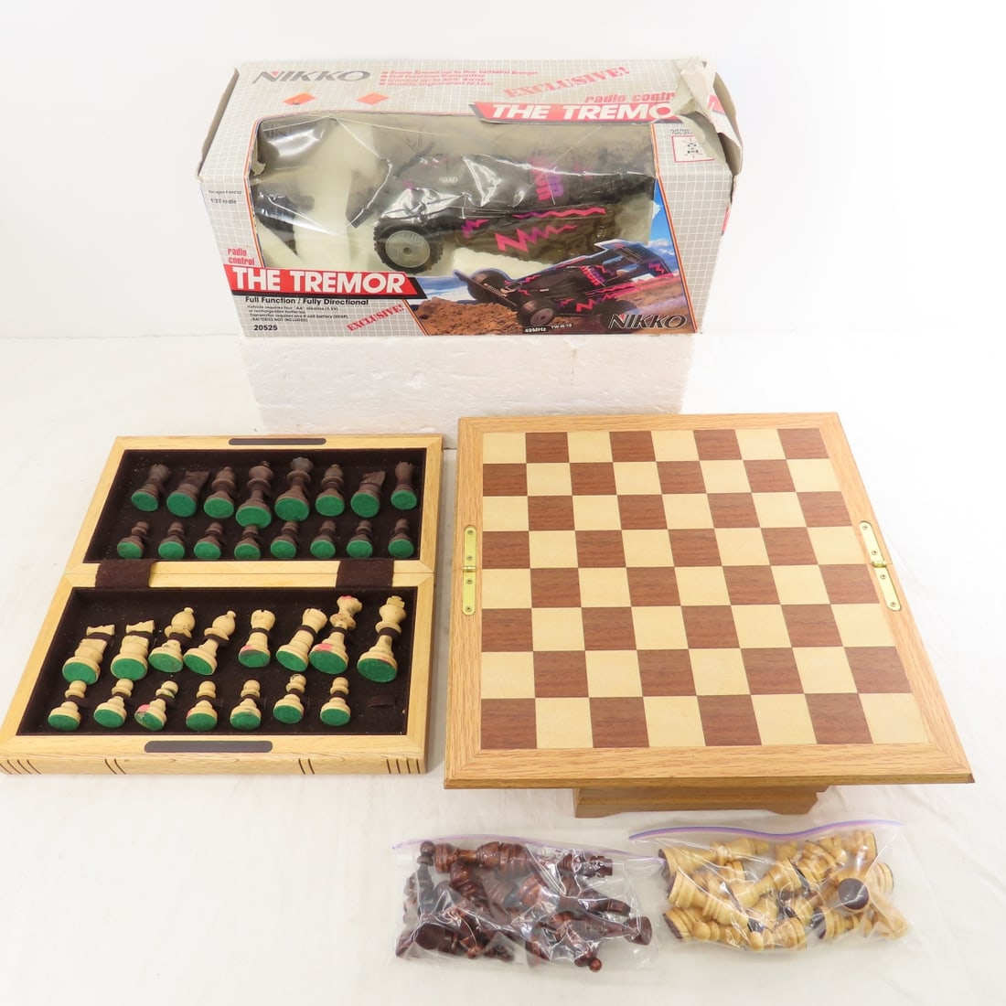 Remote Control Car, Doodle Dome, Santas & More - 4