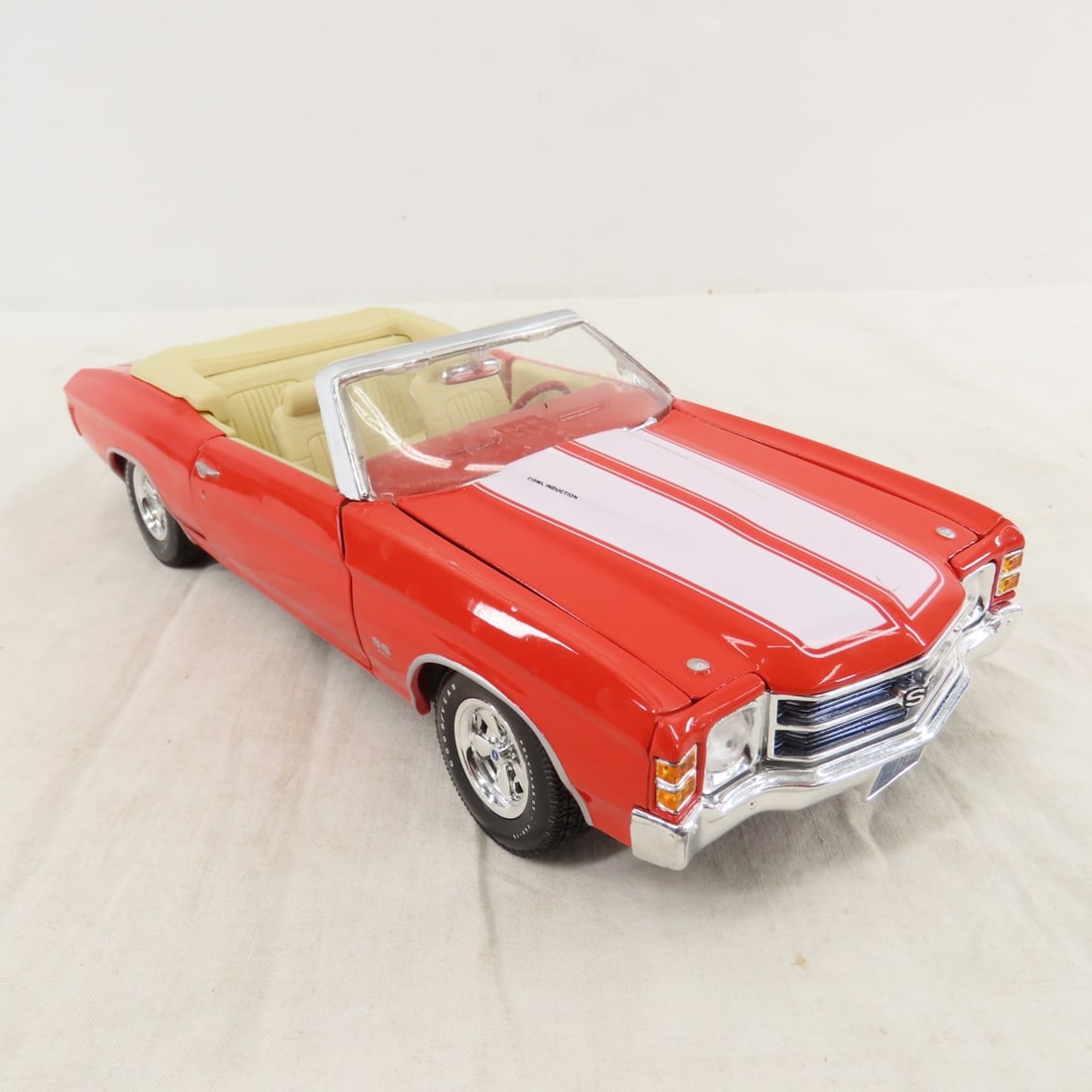 6 Diecast Maisto 1:18 Scale Cars, GTO & Others - 2