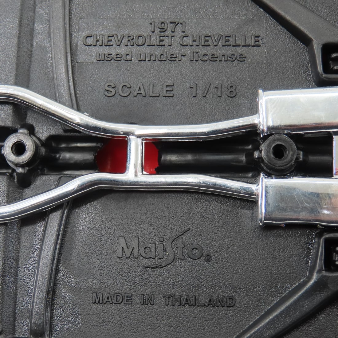 6 Diecast Maisto 1:18 Scale Cars, GTO & Others - 5