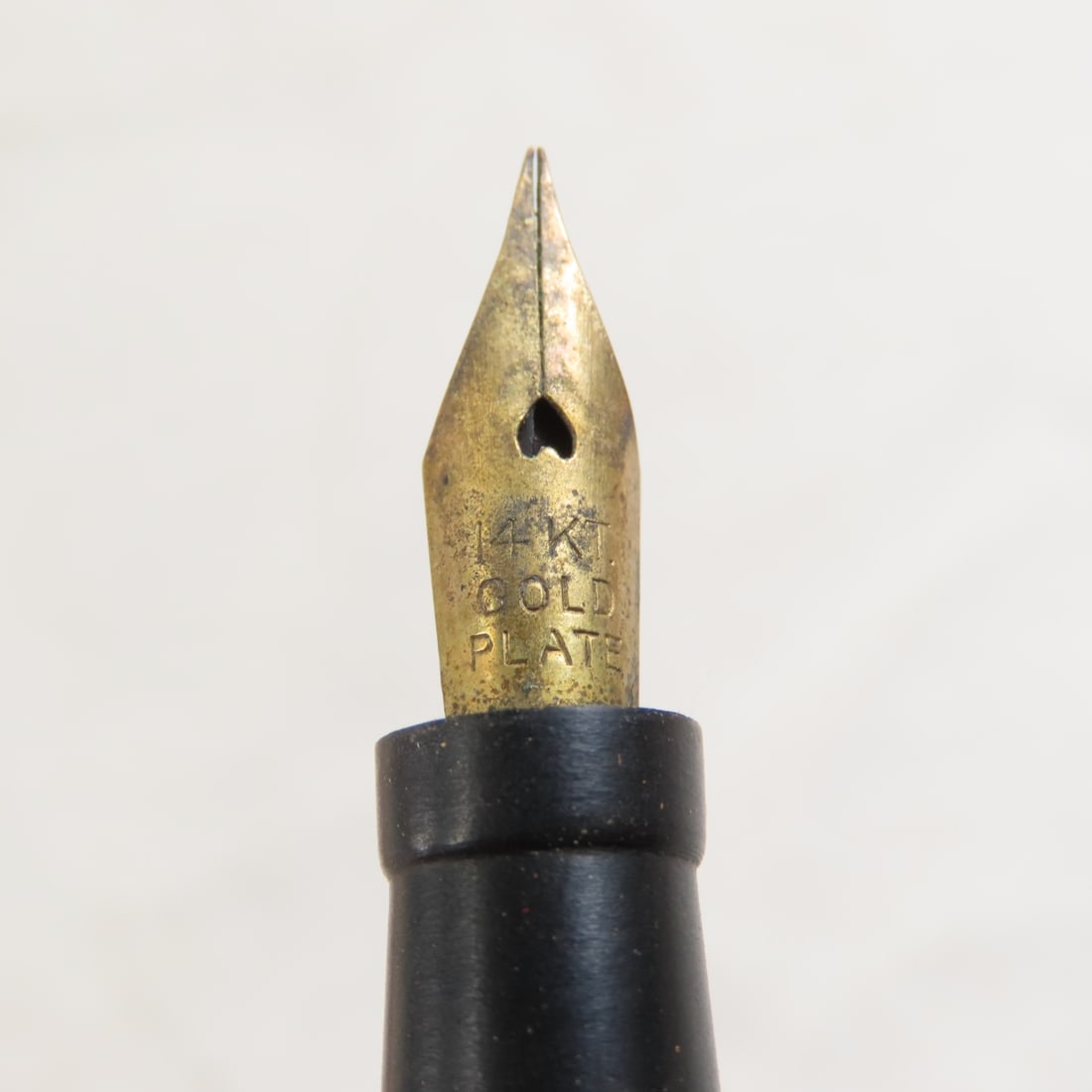 Vintage Fountain Pens, Stag Container & more - 9