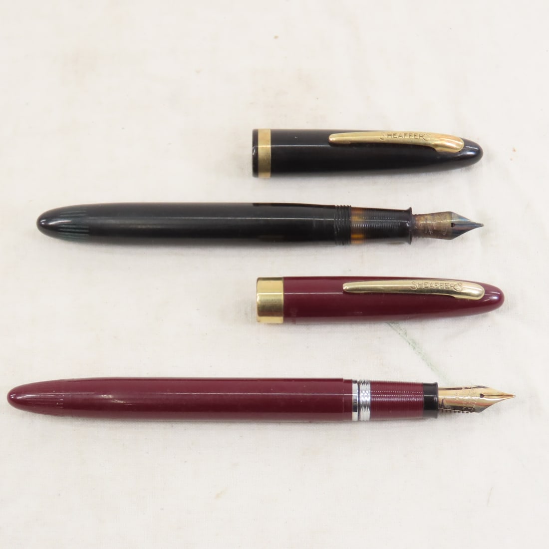 Fountain Pen Display with pens. Shaeffer & more - 6