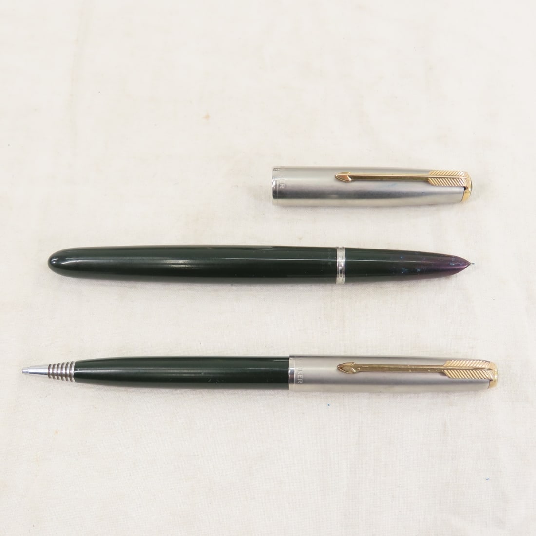 Vintage Parker Fountain Pens & Company Photos - 3