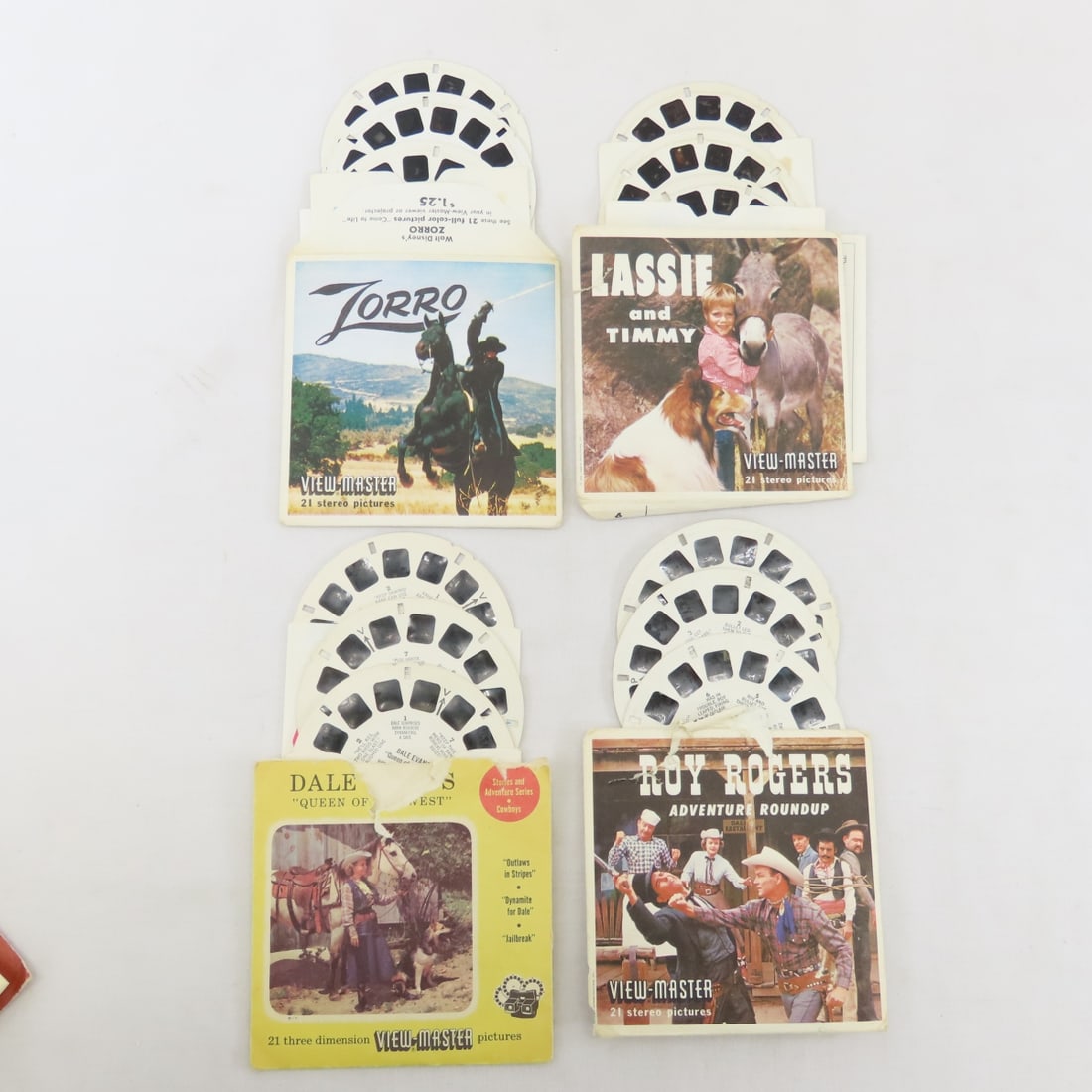 Vintage ViewMaster & Reels, TruVue viewer & slides - 2