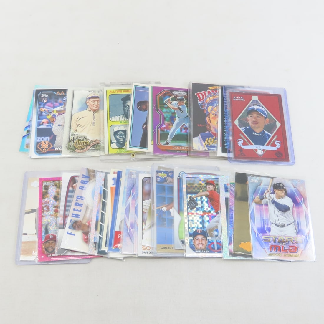 35 Star Baseball Cards 1980s - current: 35 Star Baseball Cards 1980s - current - LOT SIZE 4X4X4" 1 LB Photos are part of description. (Live Auctioneers only shows a max of 20 photos). Please ask questions and read terms & conditions before