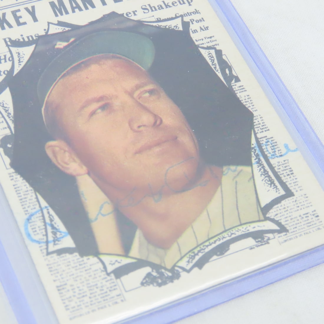 1961 Topps Mickey Mantle Baseball Card Autographed - 2
