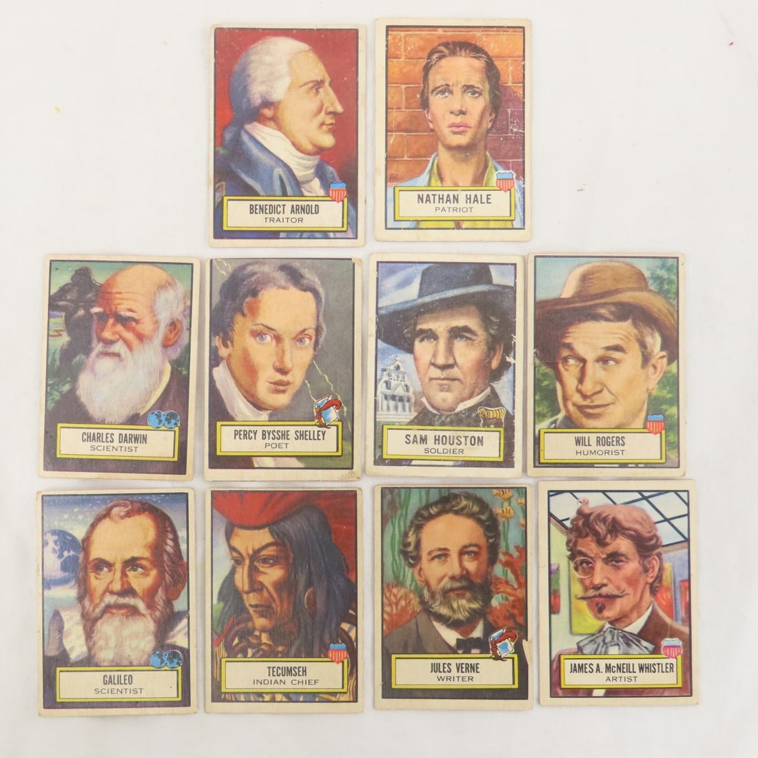 10 1952 Topps Look 'n See Trading Cards: 10 1952 Topps Look 'n See Trading Cards - Benedict Arnold, Nathan Hale, Tecumseh, James Whistler, Percy Shelley, Jules Verne, Charles Darwin, Galileo, Will Rogers, Sam Houston LOT SIZE 4X4X4" 1 LB