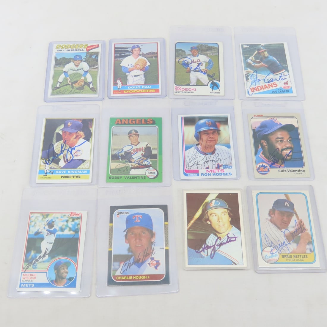 12 1970s & 80s Autographed Baseball Cards (1 of 13)