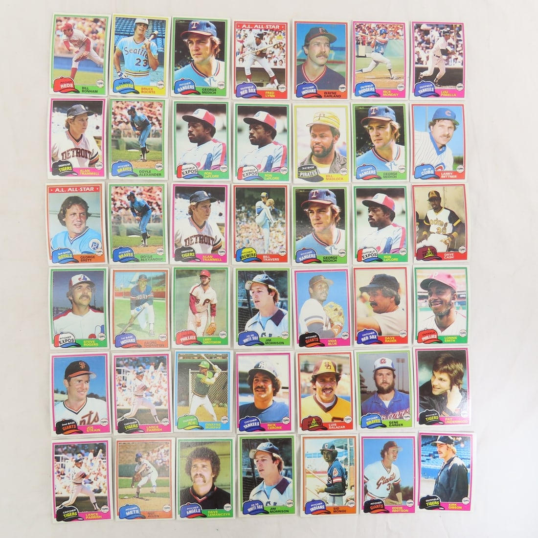 600+ 1981 Topps Baseball Cards - 3