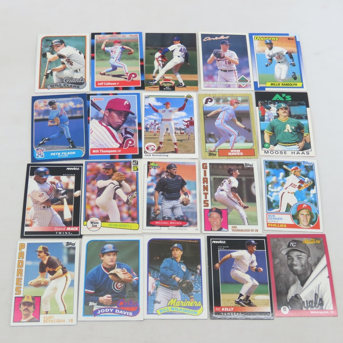 Approx 6,000 Mixed Sports Card in 2 Boxes - 10