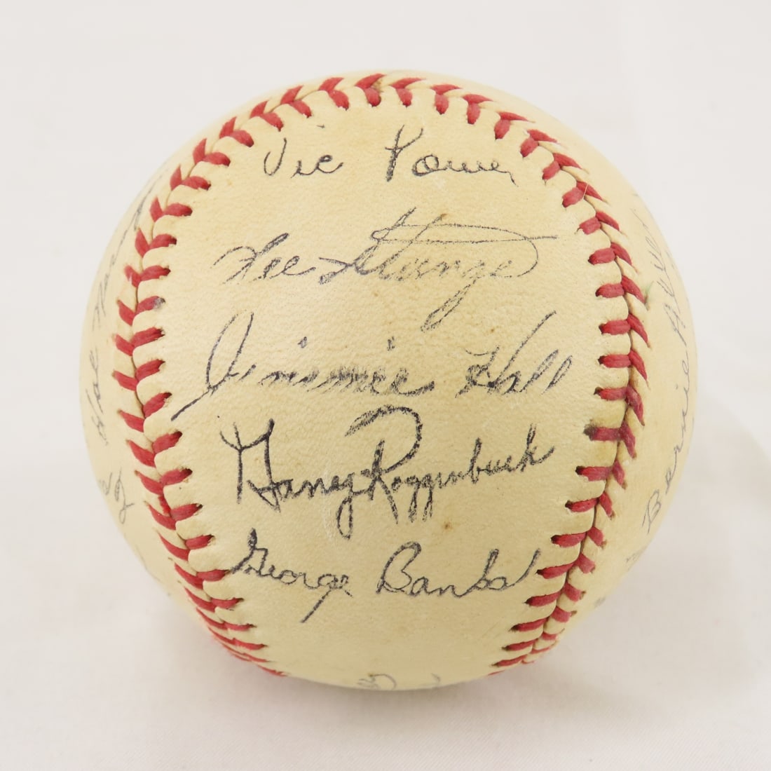 Tony Oliva Signed Ball & Facsimile Baseballs - 13