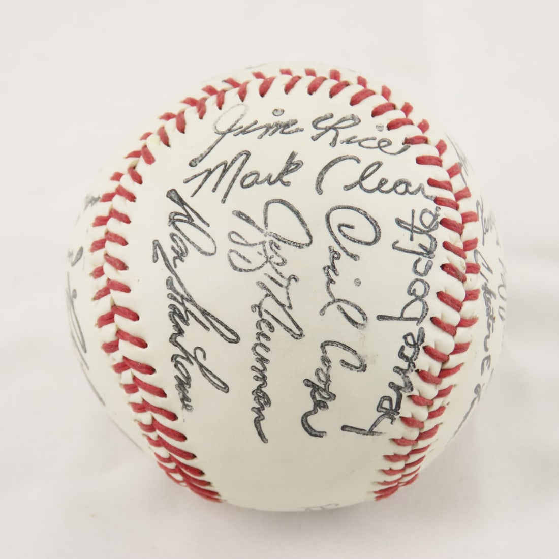 Tony Oliva Signed Ball & Facsimile Baseballs - 17
