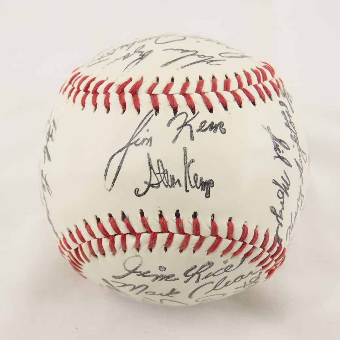 Tony Oliva Signed Ball & Facsimile Baseballs - 20