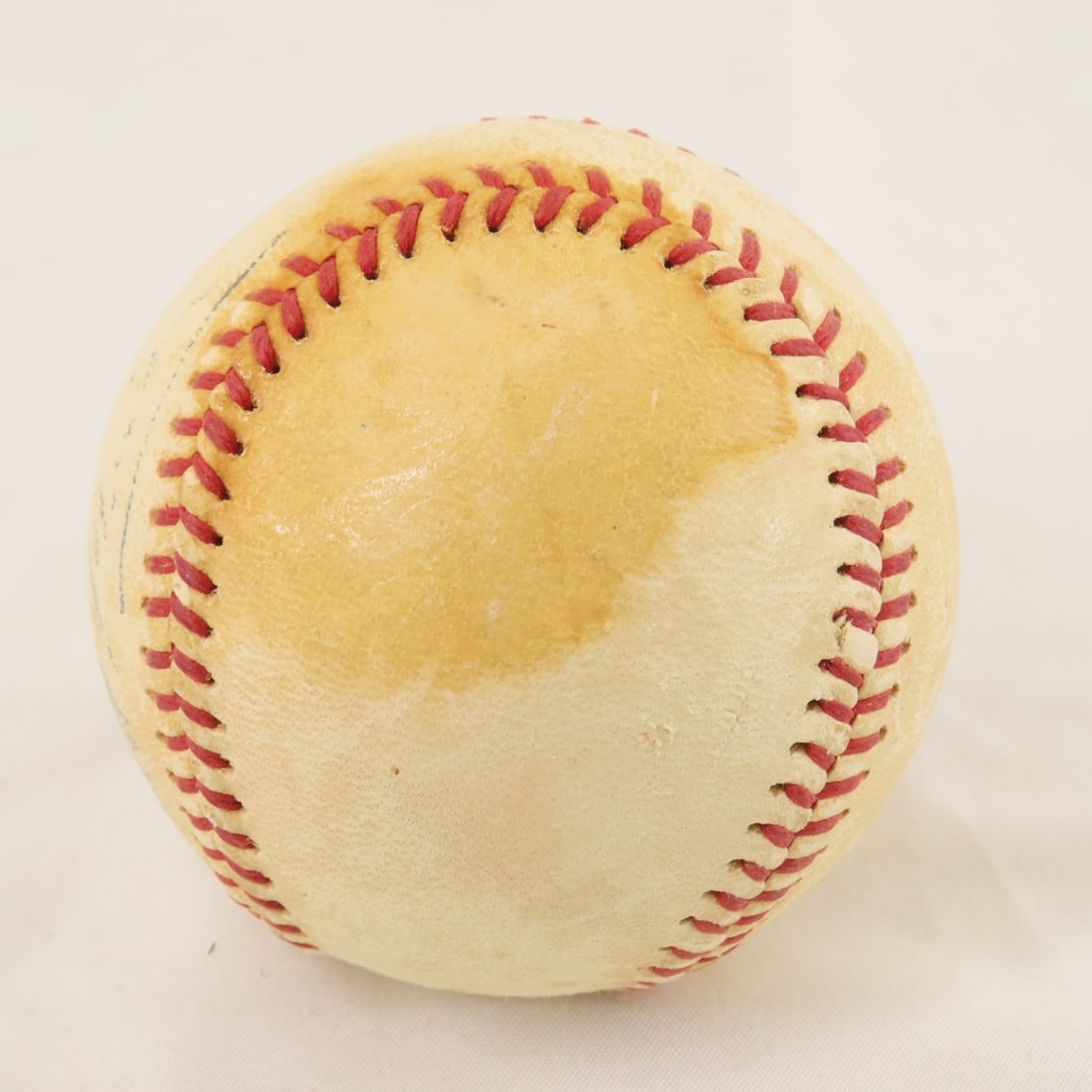 Tony Oliva Signed Ball & Facsimile Baseballs - 8