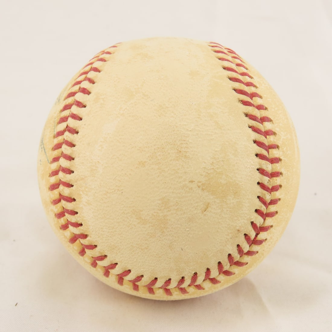 Tony Oliva Signed Ball & Facsimile Baseballs - 9