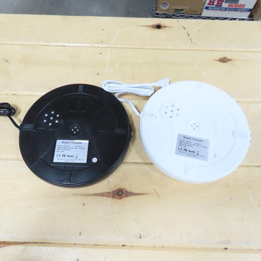 10 Mixed NAL250 Rotating 10" Display Stand w/LED - 16