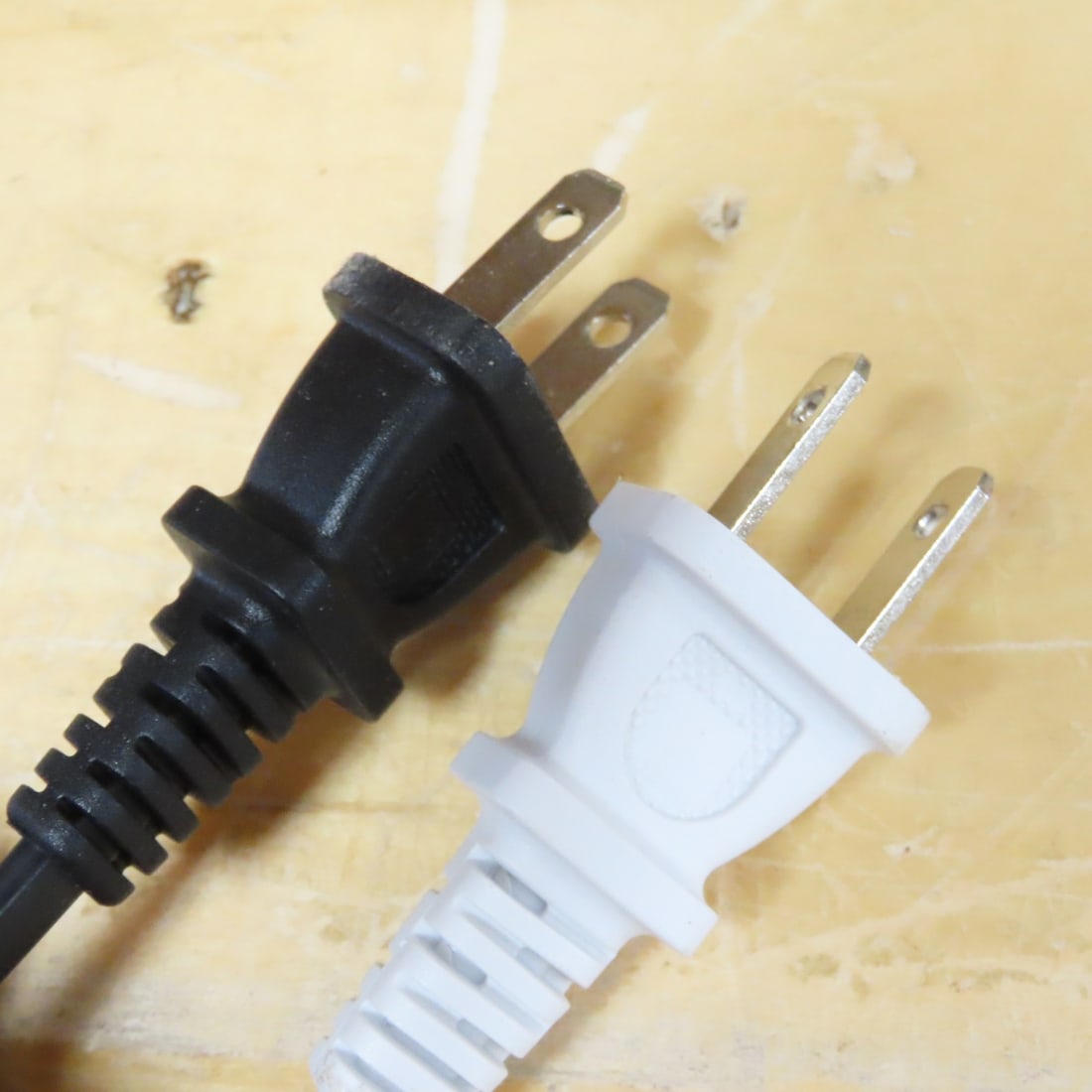 10 Mixed NAL250 Rotating 10" Display Stand w/LED - 18