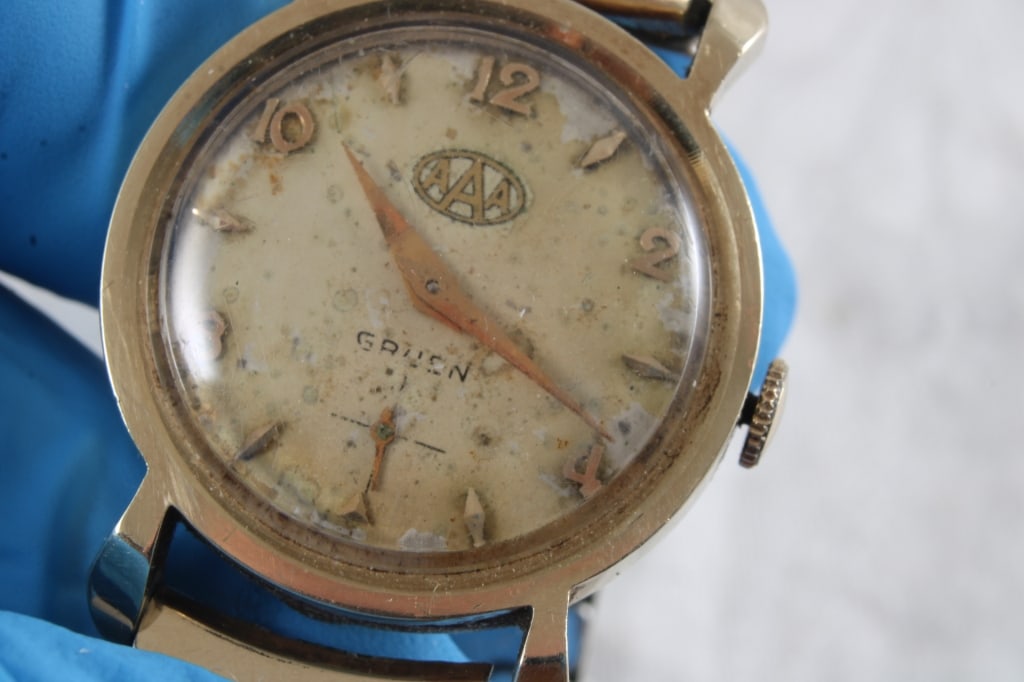 1950 17J 14K Gold Gruen Wind Wristwatch Working - 5