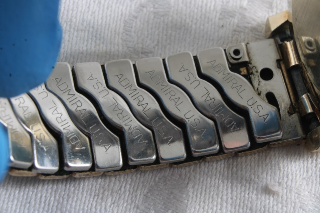 1950 17J 14K Gold Gruen Wind Wristwatch Working - 8